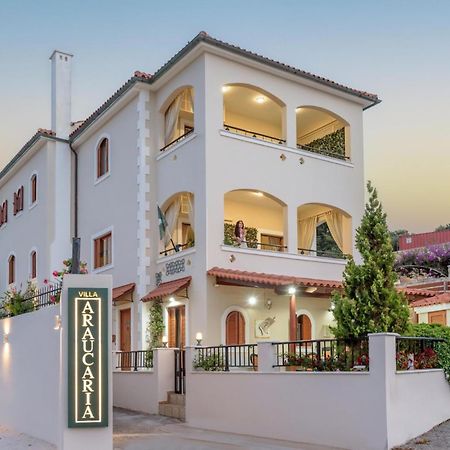 Villa Araucaria - Private Pool, Jacuzzi, Sea View Ретимно Екстериор снимка