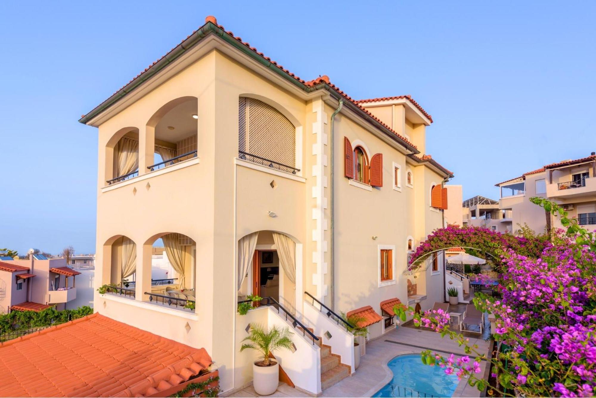 Villa Araucaria - Private Pool, Jacuzzi, Sea View Ретимно Екстериор снимка