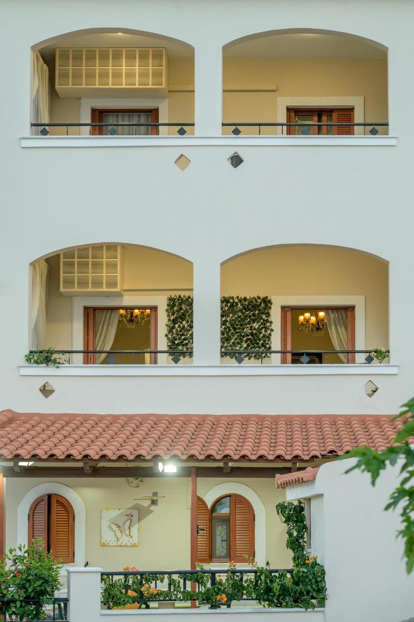 Villa Araucaria - Private Pool, Jacuzzi, Sea View Ретимно Екстериор снимка